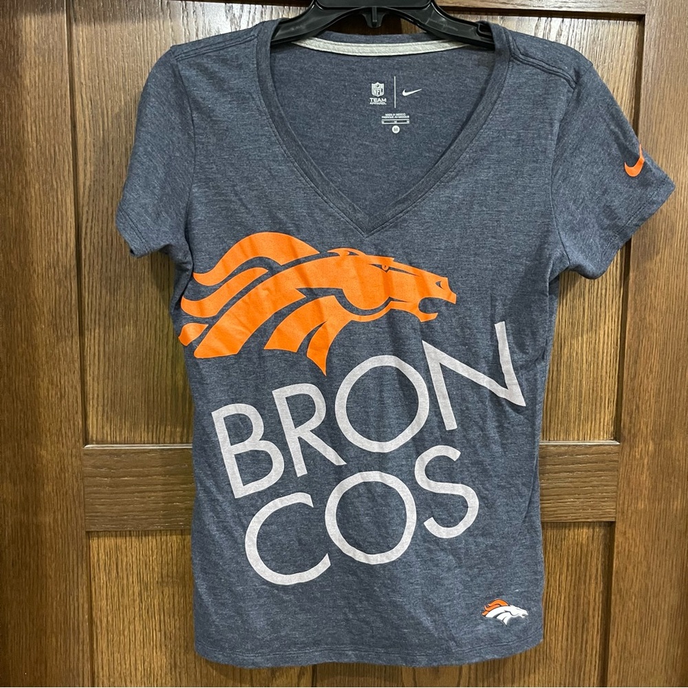 Nike Womens NFL Denver Broncos Tee